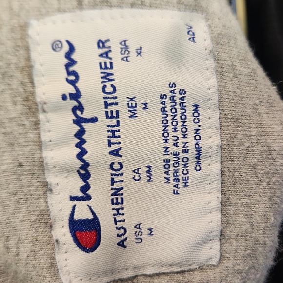 Champion Black Crewneck Women's Sweatshirt Medium - Picture 2 of 9